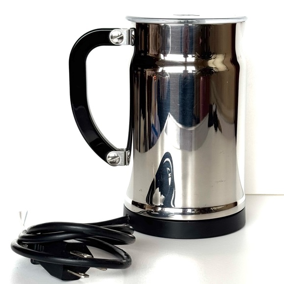 Nespresso Authentic Aeroccino Milk Frother Model 3192 Complete Works Great - Picture 3 of 14